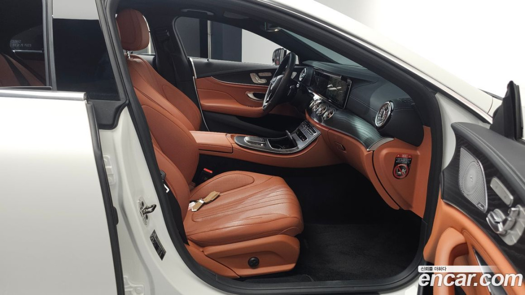 Mercedes-Benz CLS-Class CLS300d AMG Line, 2023