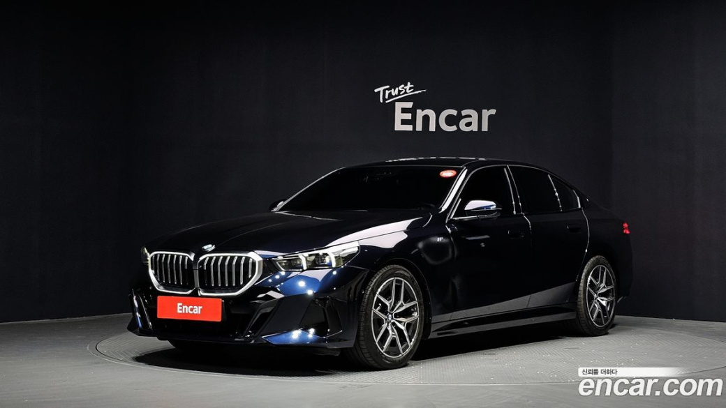 BMW 5-Series 520i M Sport, 2024
