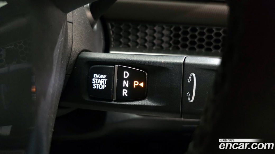 Kia Tasman 2.5T Gasoline 4WD, 2026