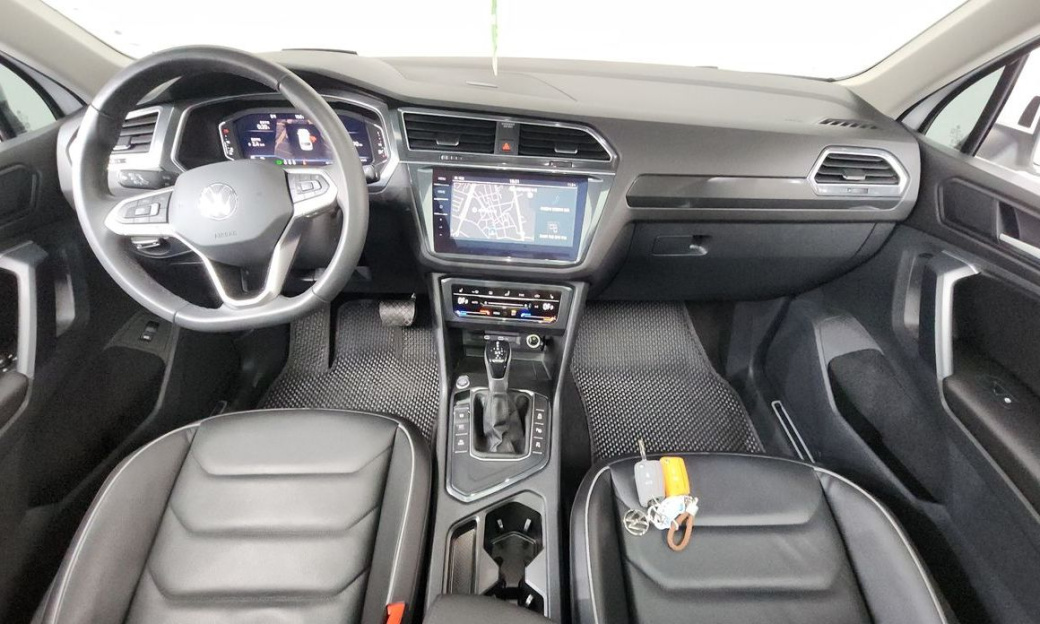 Volkswagen Tiguan 2.0 TDI Prestige, 2024