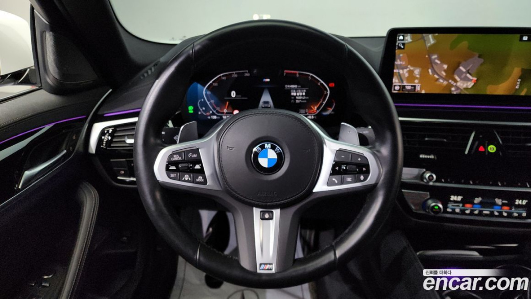 BMW 5-Series 530i M Sport Package, 2022
