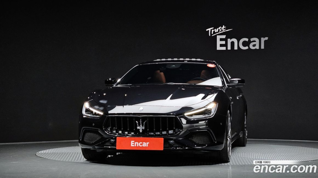 Maserati Ghibli 3.0 Modena, 2022