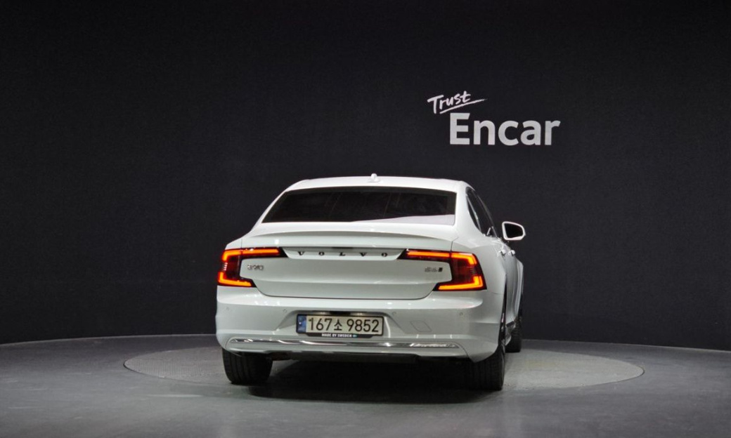 Volvo S90 B6 AWD Inscription, 2022