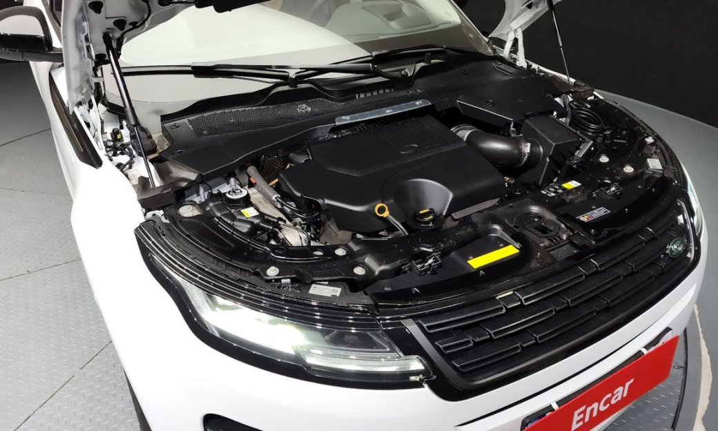 Land Rover Range Rover Evoque P250 Dynamic SE, 2024