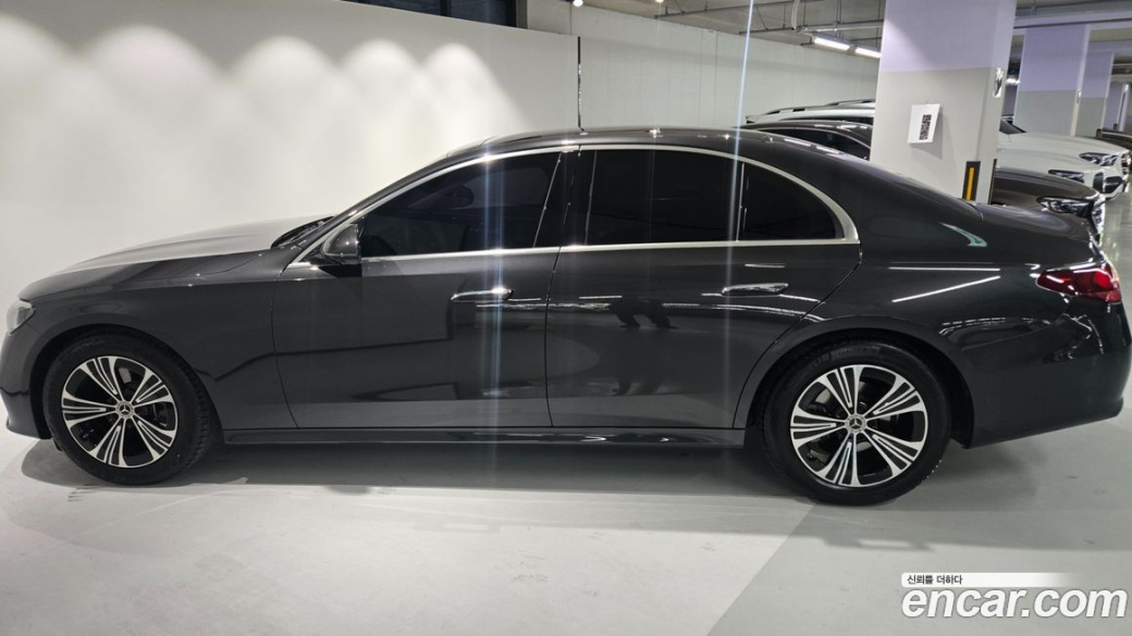 Mercedes-Benz E-Class E200 Avantgarde, 2025