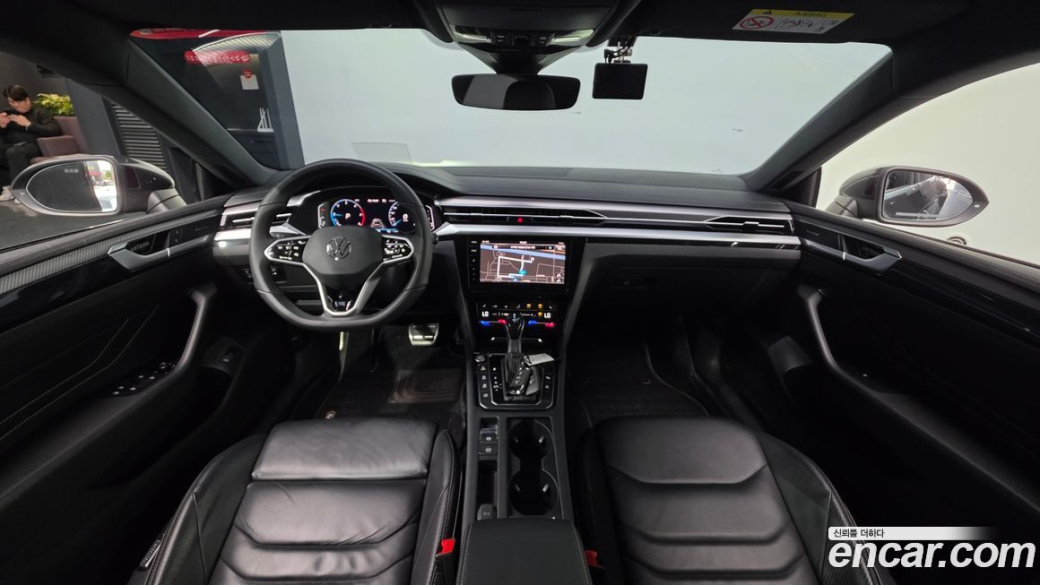 Volkswagen Arteon 2.0 TDI R-LIINE 4Motion, 2022