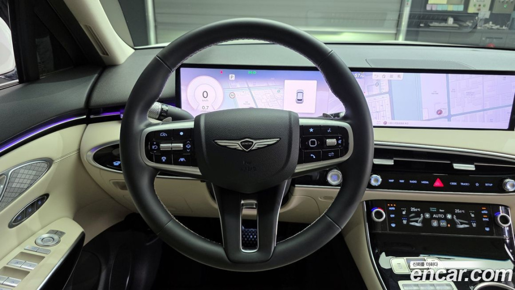 Genesis GV70 2.5T Gasoline 2WD, 2025