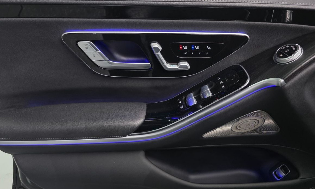 Mercedes-Benz S-Class S350 d, 2022