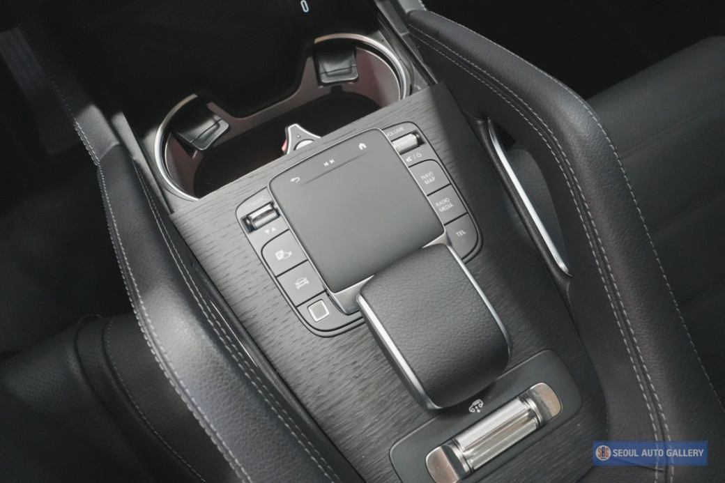 Mercedes-Benz GLE-Class GLE450 4MATIC, 2025
