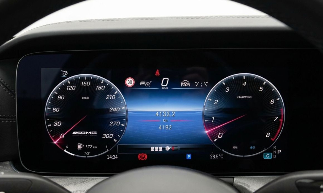 Mercedes-Benz AMG GT 4Door 43 4MATIC+, 2025