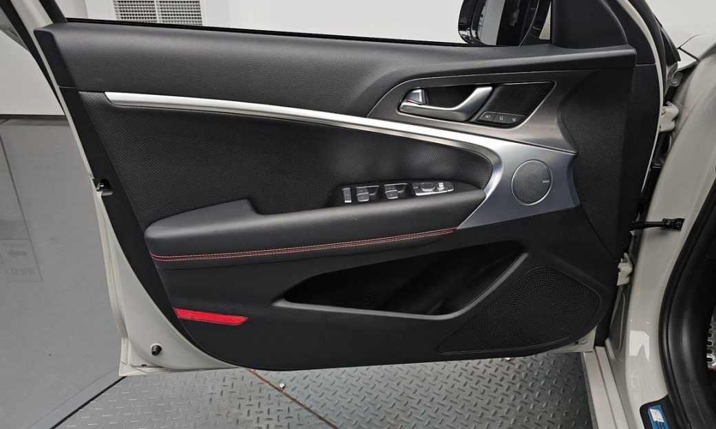 Genesis G70 Gasoline 2.5T 4WD, 2024