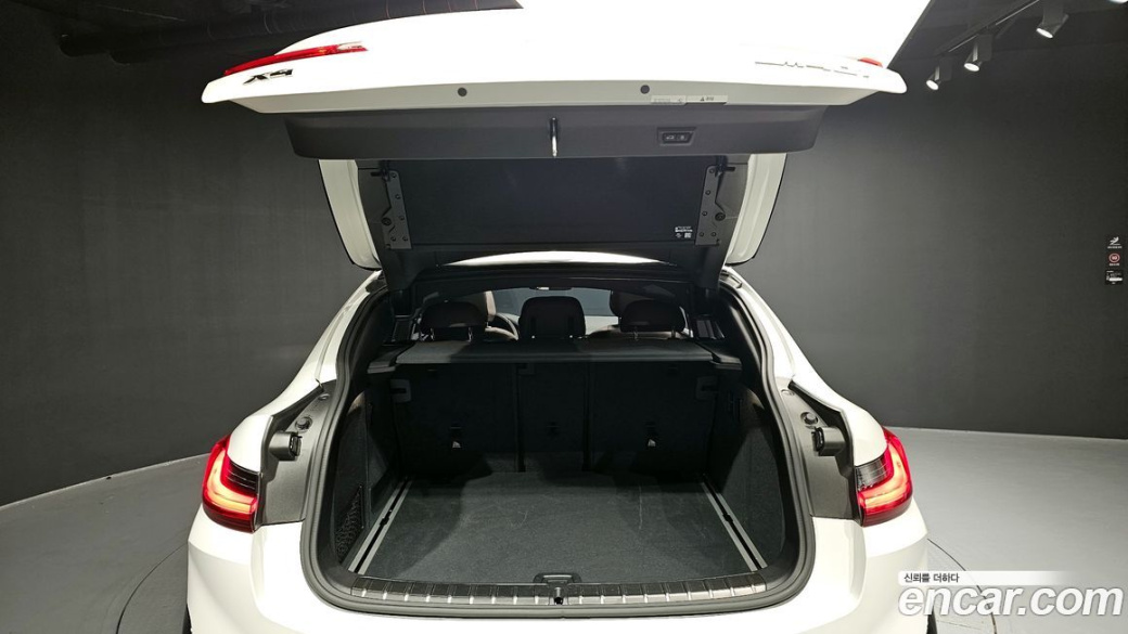 BMW X4 xDrive M40i, 2024
