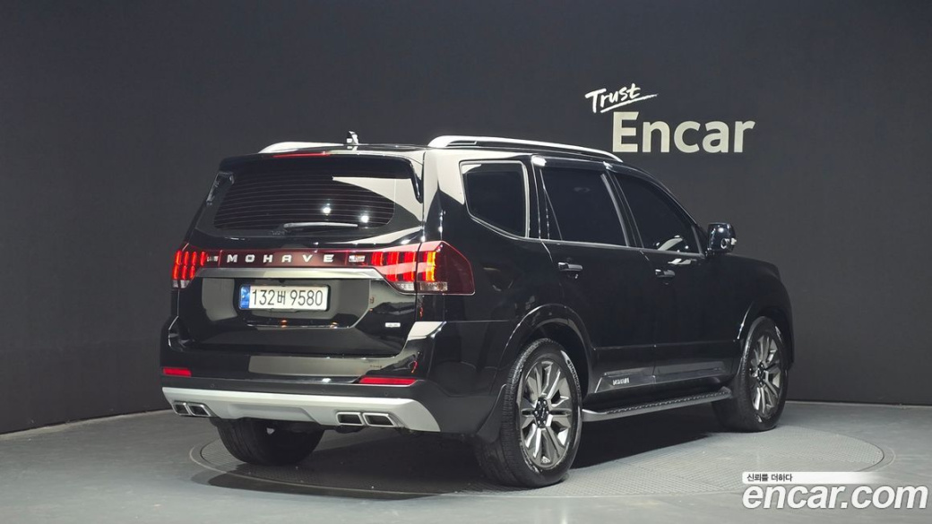 Kia Mohave Diesel 3.0 4WD 5-Seater, 2022