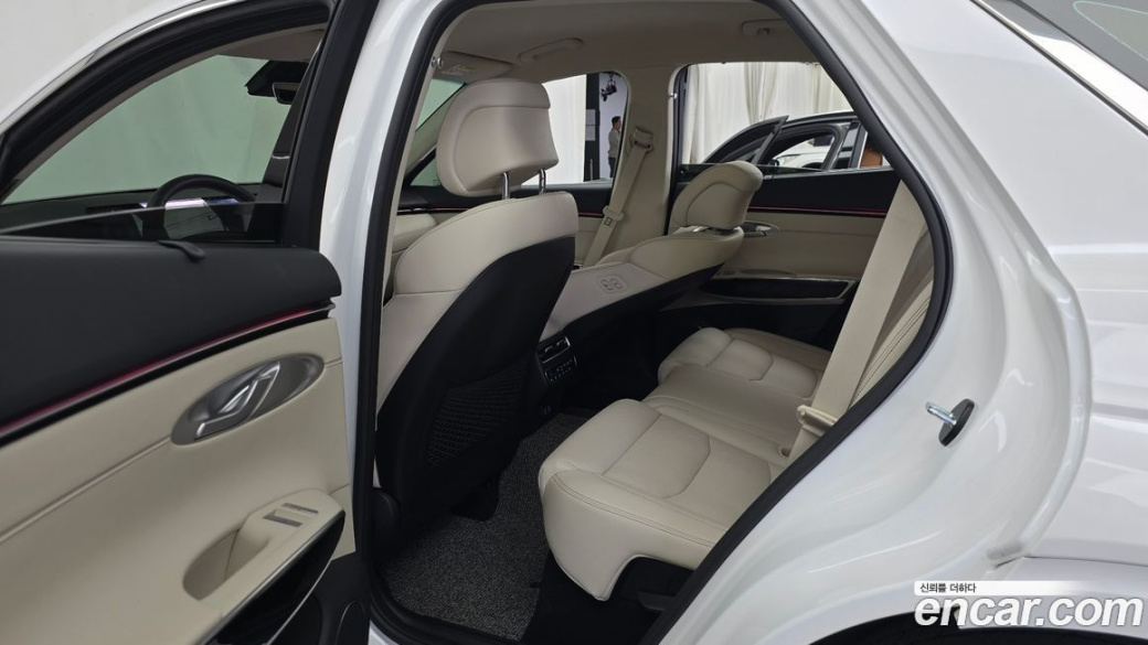 Genesis GV70 2.5T Gasoline 2WD, 2025