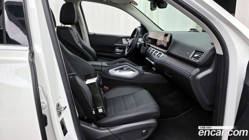 Mercedes-Benz GLE-Class GLE450 4MATIC, 2025