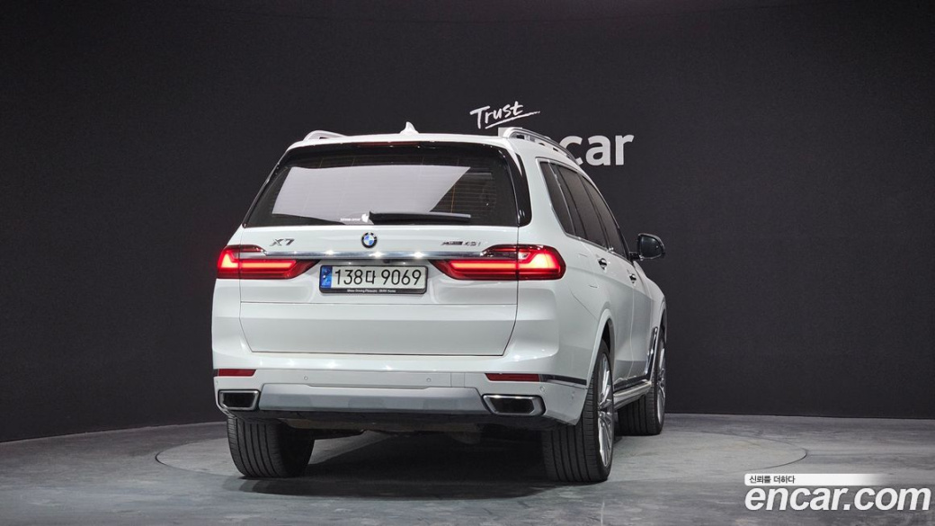 BMW X7 xDrive 40i Design Pure Excellence 7-Seater, 2022