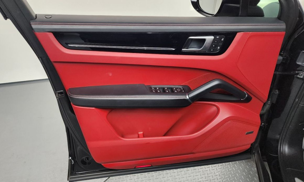 Porsche Cayenne 3.0 COUPE PLATINUM EDITION, 2023