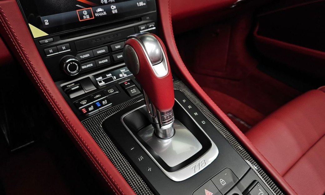 Porsche 718 4.0 GTS, 2024