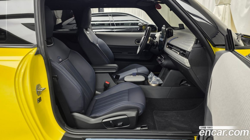Mini Cooper Favoured, 2026