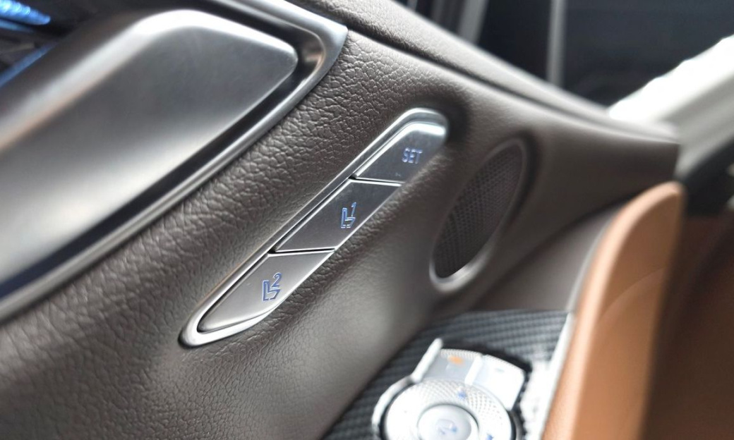 Genesis G80 Gasoline 2.5 Turbo AWD, 2022