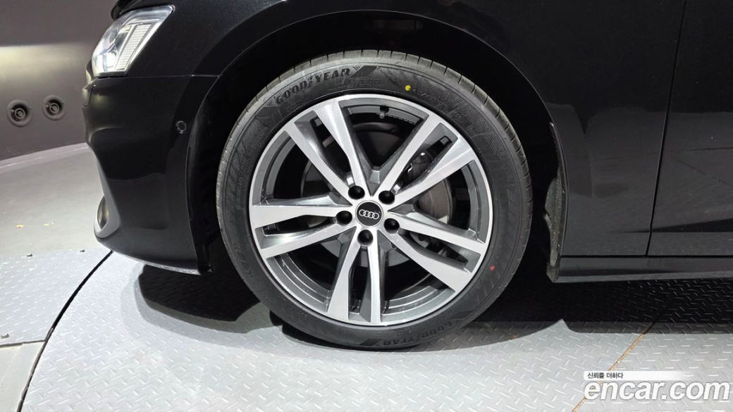 Audi A6 45 TFSI Quattro Premium, 2022