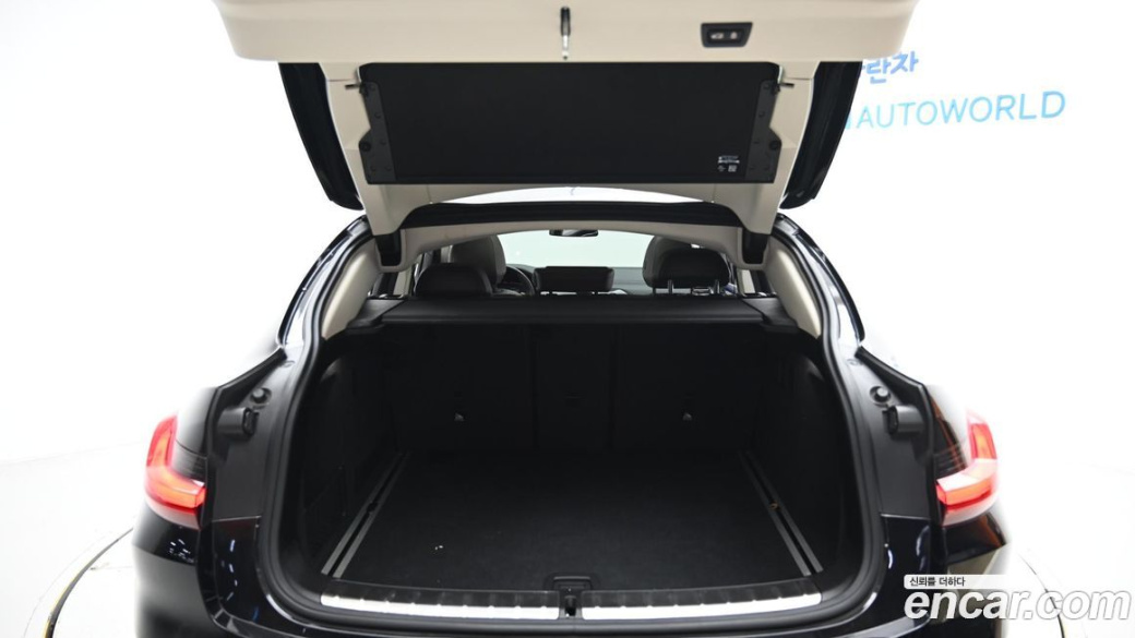 BMW X4 xDrive20i xLine, 2022
