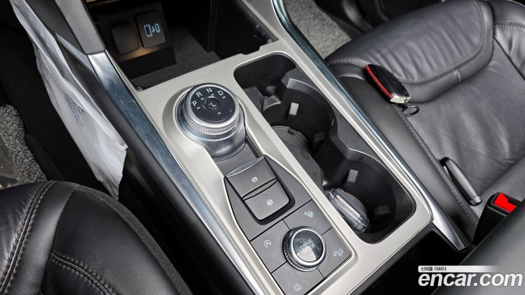 Ford Explorer 3.0 Platinum 4WD, 2023