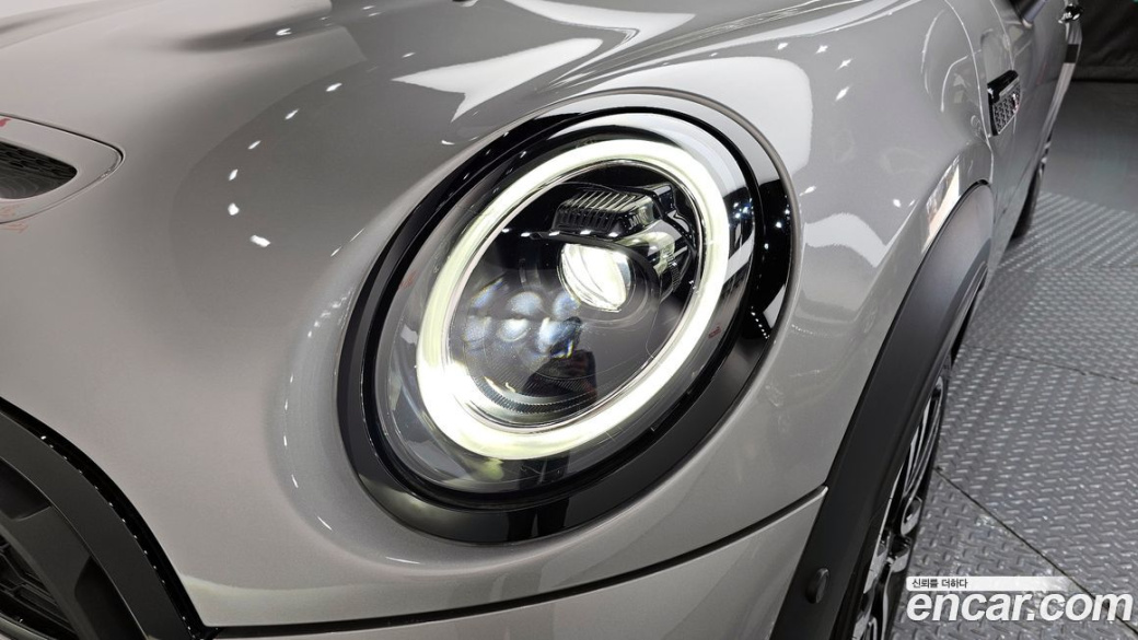 Mini Cooper Convertible Classic, 2024