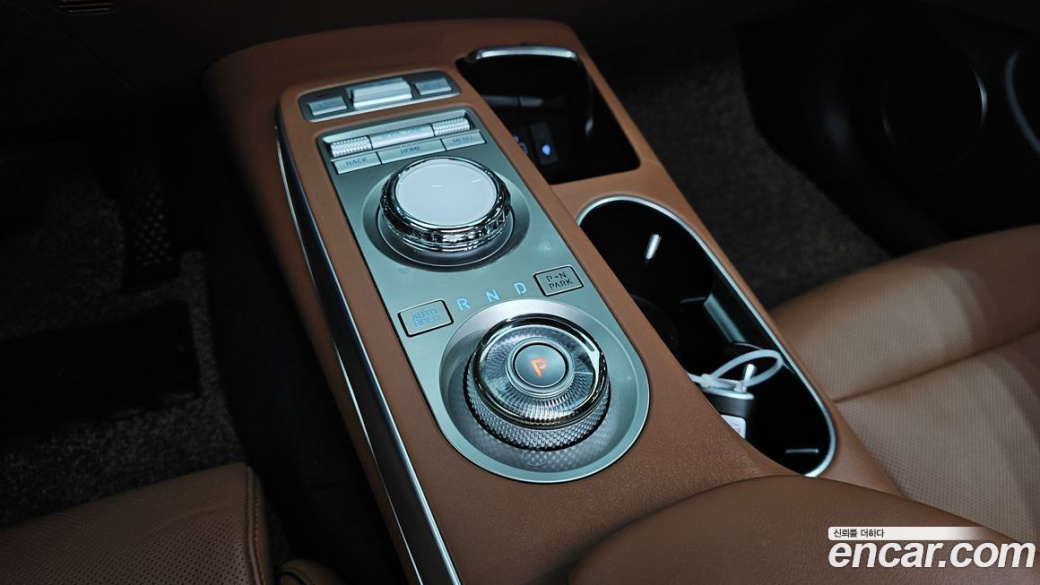 Genesis GV70 2.5T Gasoline 2WD, 2021