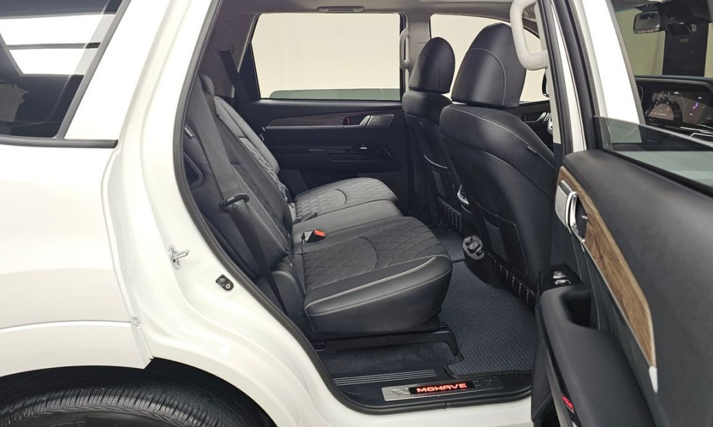 Kia Mohave Diesel 3.0 4WD 5-Seater, 2024