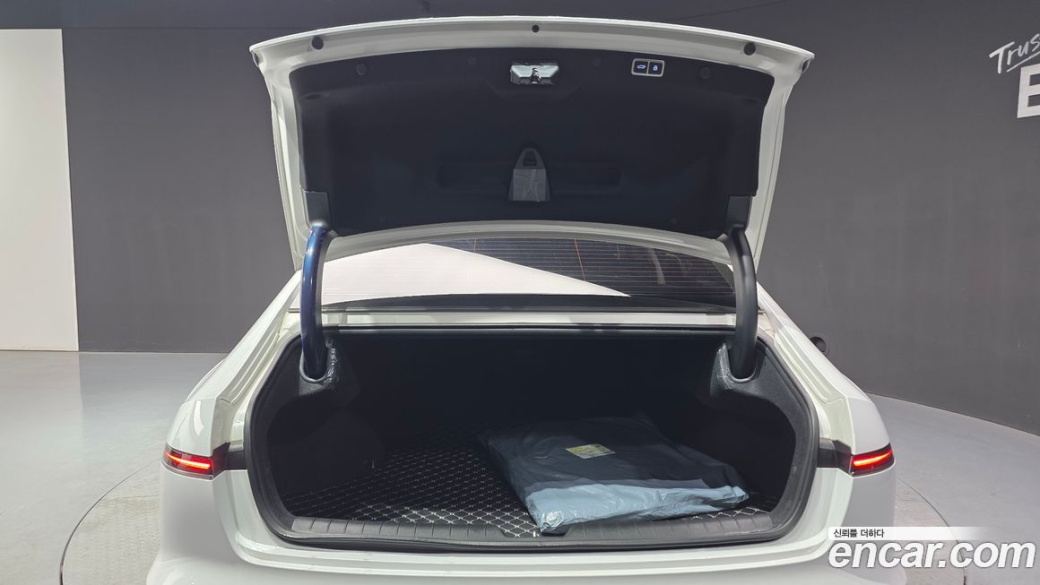 Hyundai Grandeur 2,5 Gasoline 2WD, 2023
