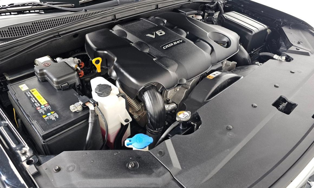 Kia Mohave Diesel 3.0 4WD 6-Seater, 2022