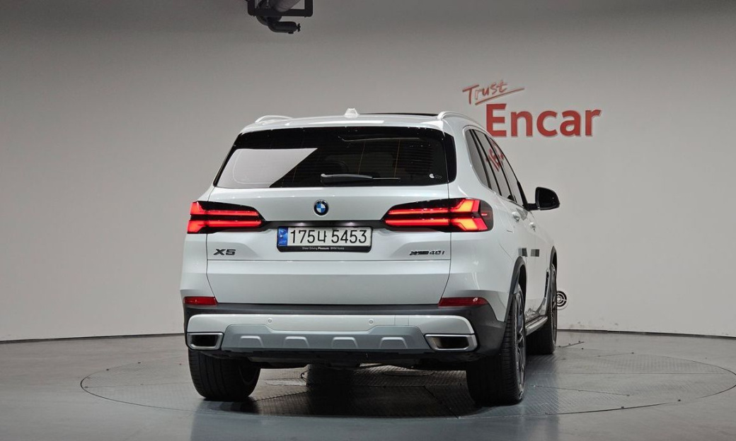 BMW X5 xDrive 40i xLine, 2024
