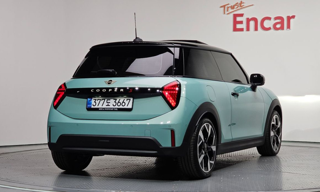 Mini Cooper Favoured, 2026