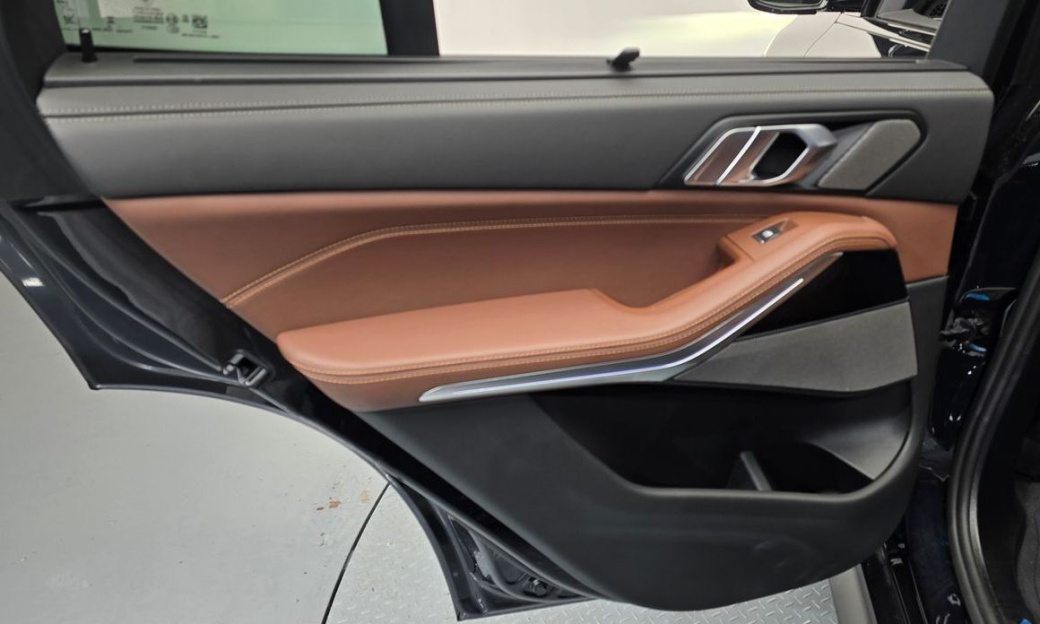 BMW X5 xDrive 40d M Sport Pro, 2025