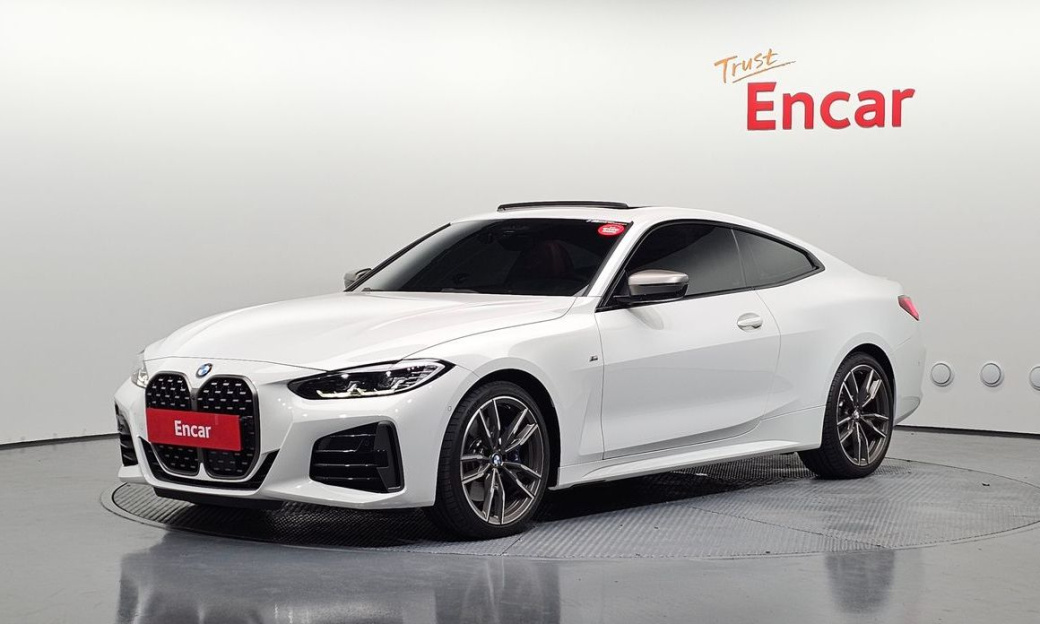 BMW 4-Series M440i xDrive Coupe, 2022