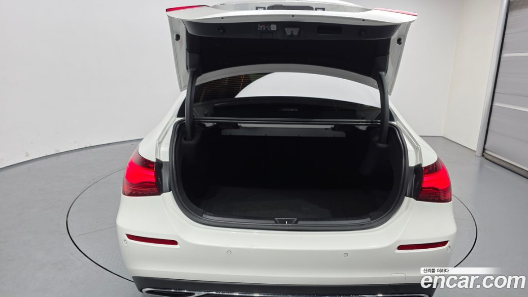 Mercedes-Benz A-Class A220 Sedan, 2024