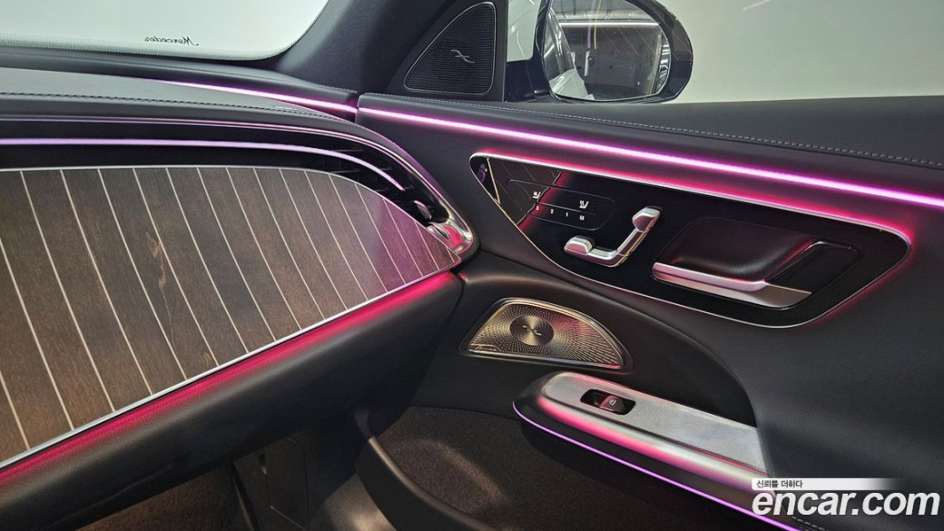 Mercedes-Benz E-Class E300 4MATIC Exclusive, 2024
