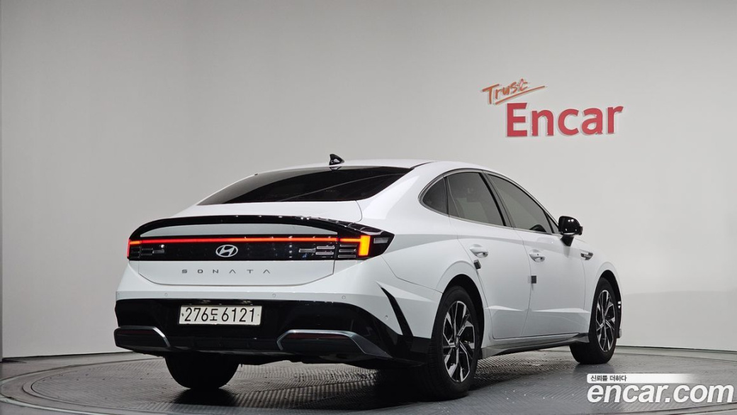 Hyundai Sonata 2.0, 2024