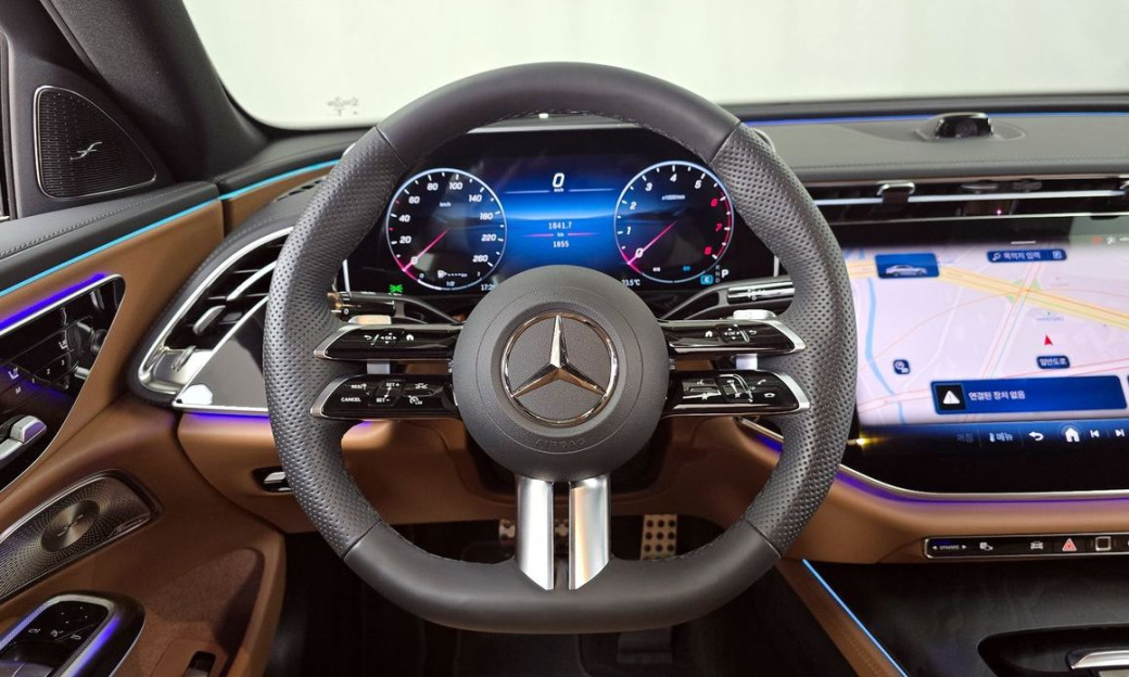 Mercedes-Benz E-Class E450 4MATIC AMG Line, 2026