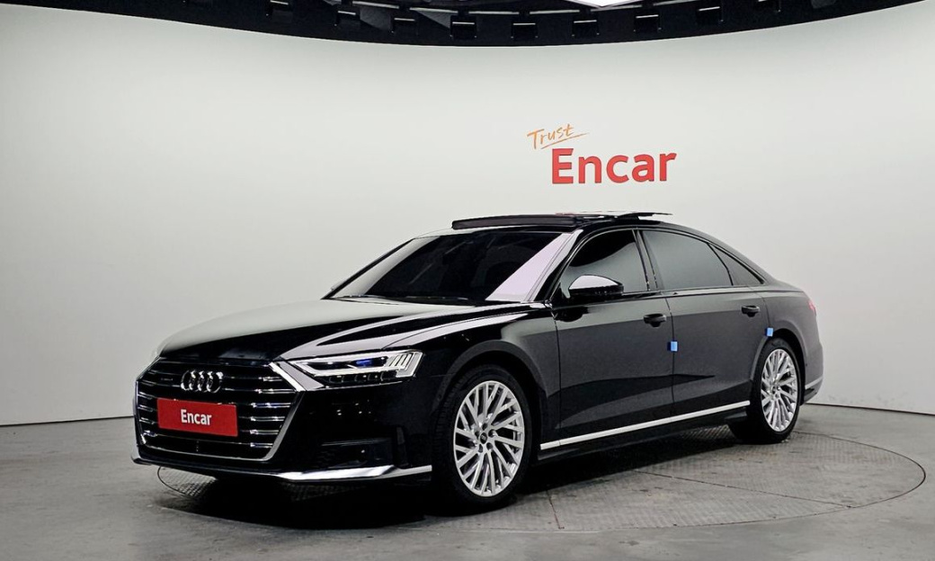 Audi A8 55 TFSI Quattro LWB, 2021