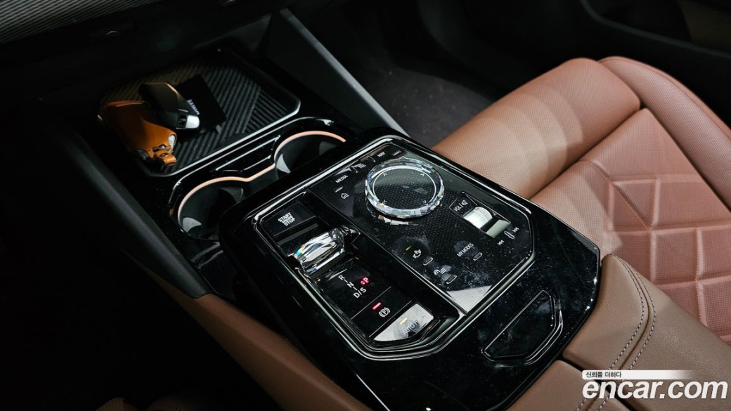 BMW 5-Series 530i xDrive M Sport, 2025