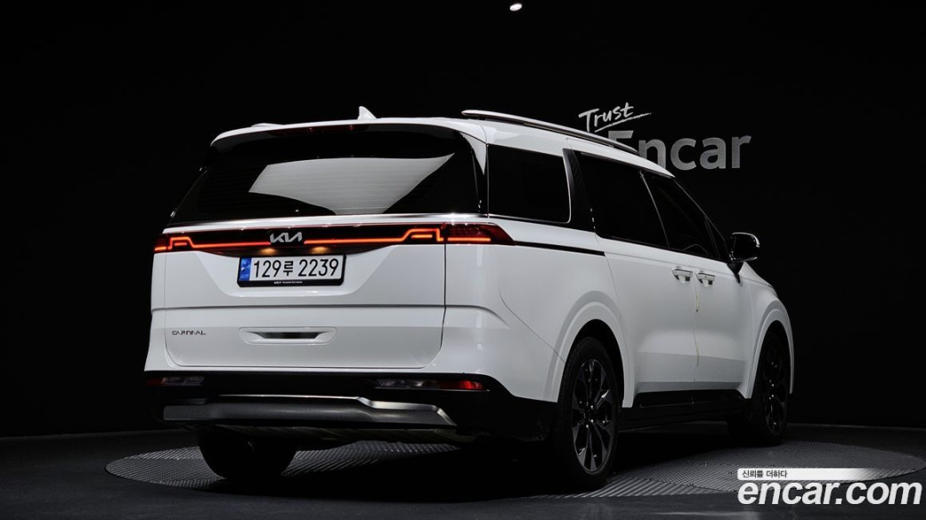 Kia Carnival 9-Seater Noblesse, 2023