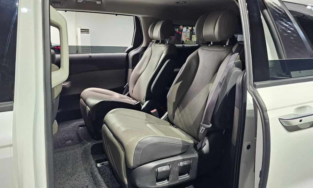 Kia Carnival 7-Seater Noblesse, 2024