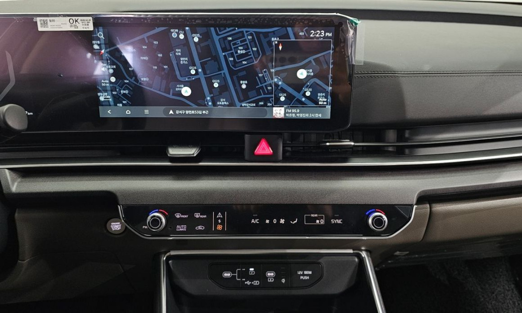 Kia Carnival 7-Seater Noblesse, 2025