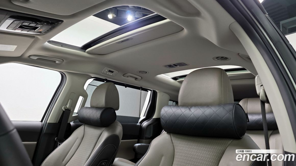 Kia Carnival 7-Seater Noblesse, 2025