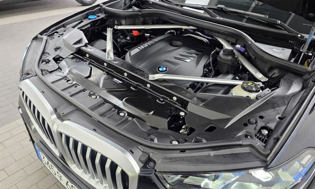 BMW X5 xDrive 40i M Sport, 2025