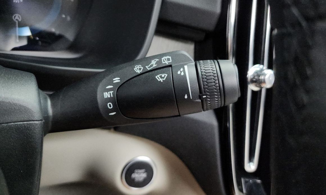 Volvo XC40 B4 Ultra Bright, 2025