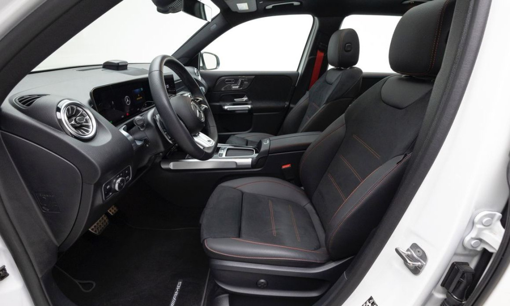 Mercedes-Benz GLB-Class AMG GLB35 4MATIC, 2025