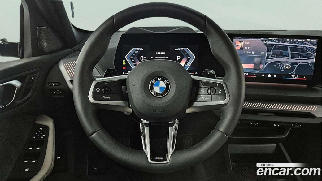 BMW 1-Series 120 M Sport, 2025